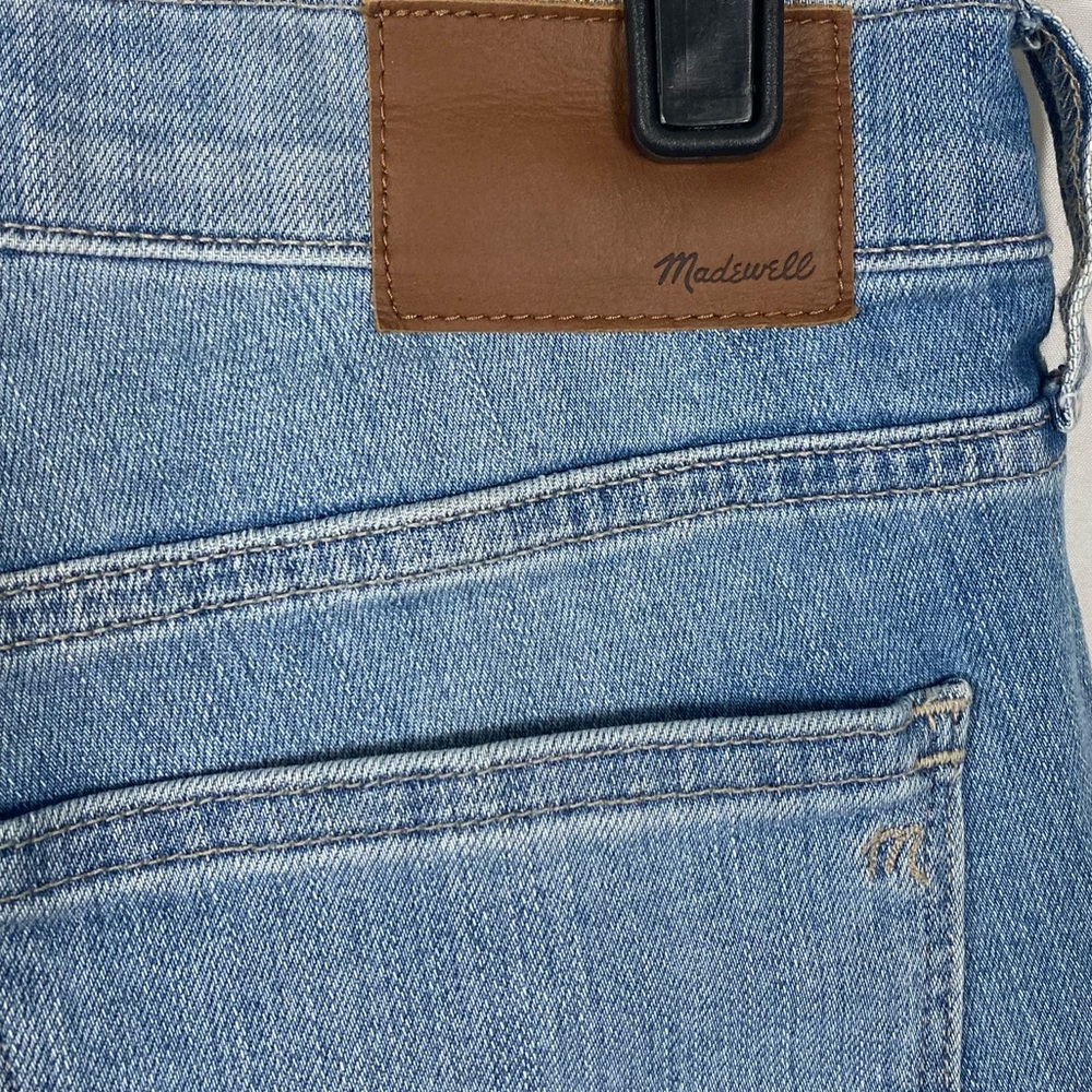 Madewell 9” High Rise Skinny Crop Jeans Button Front Edition - Picture 11 of 14